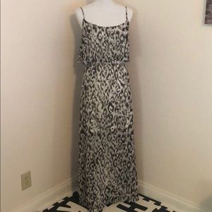 Leopard print maxi dress